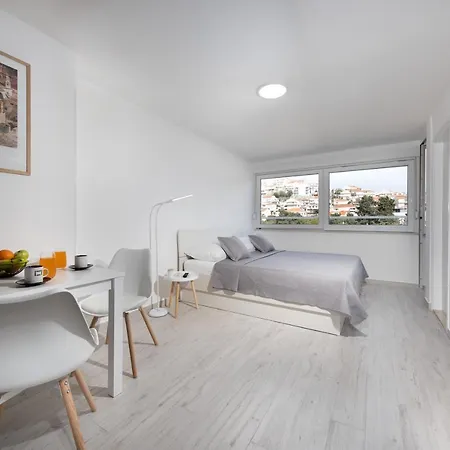 Tennis Apartment Dubrovnik, Free Parking, Beach Exterior photo